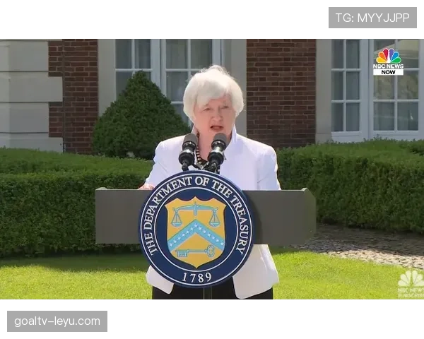 西汉姆官方宣布与鲍文达成续约协议,期待新赛季再创佳绩 西汉姆官方宣布与鲍文达成续约协议,期待新赛季再创佳绩