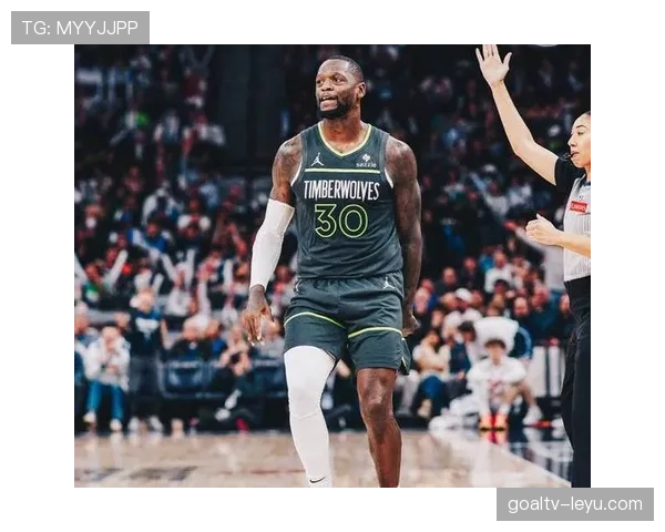 尼斯比赛节奏引热议,全新战术布局助推球队表现稳步提升 尼斯比赛节奏引热议,全新战术布局助推球队表现稳步提升