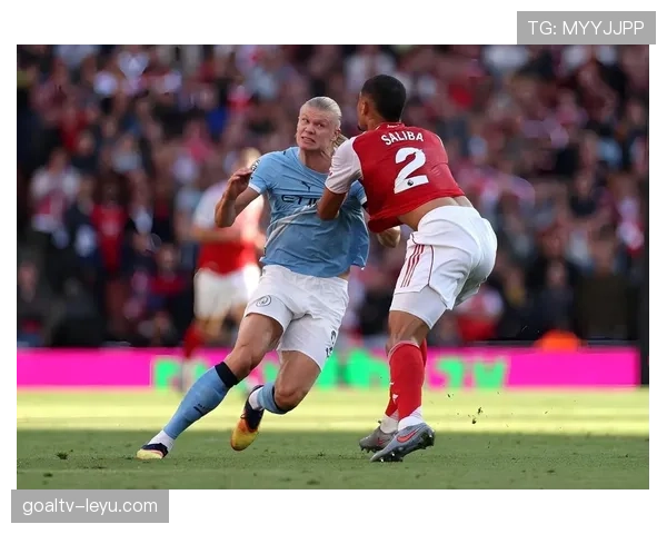 控球越来越多，威胁却越来越少：曼城进攻到底出了什么问题？